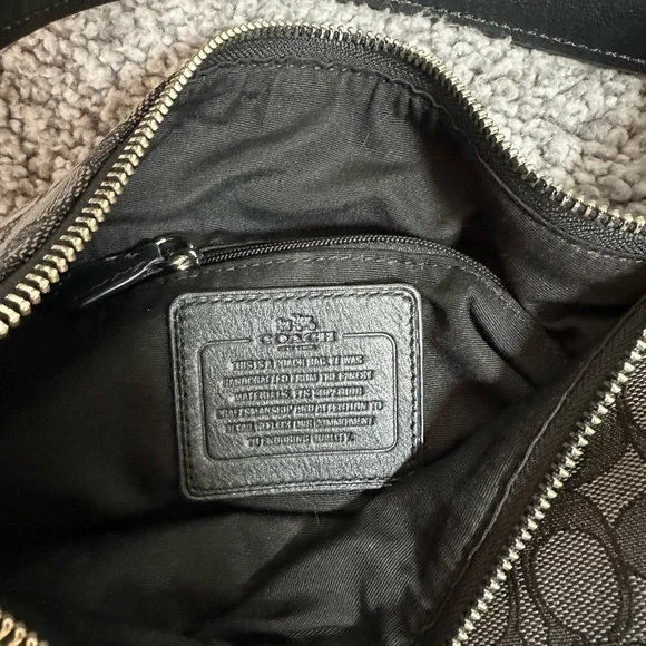 Coach Black and Gray Signature Hobo Bag - Picture 4 of 7